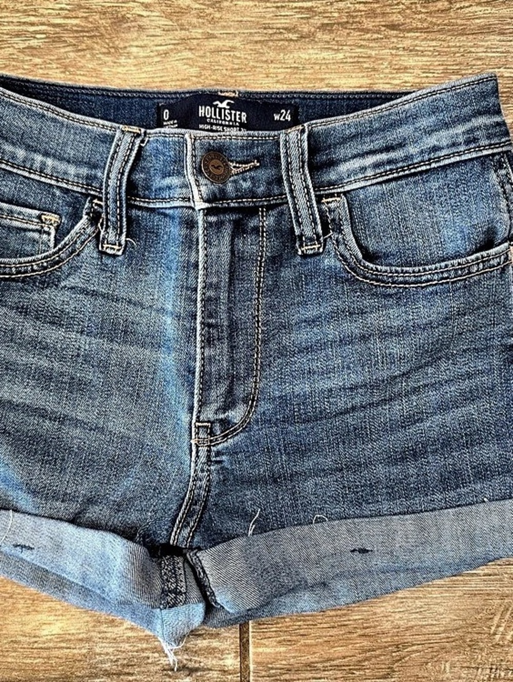 Hollister High-Rise Short 3" Distressed Denim Jean Shorts Waist 24